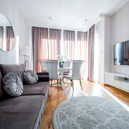 Kasprzaka 29 Wola Tower 3 Rooms, 80m2 16th Floor, Free Garage By Perfect Apartmán *