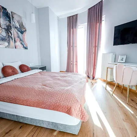 Kasprzaka 29 Wola Tower 3 Rooms, 80m2 16th Floor, Free Garage By Perfect *