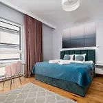 Kasprzaka 29 Wola Tower 3 Rooms, 80m2 16th Floor, Free Garage By Perfect Daire
